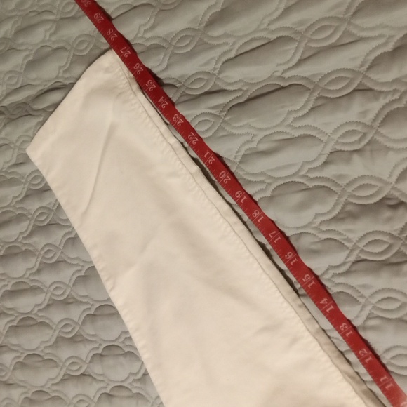 Chicos Ultimate Fit Slim Leg Off White Corduroy Pants Size 2 - Picture 5 of 8